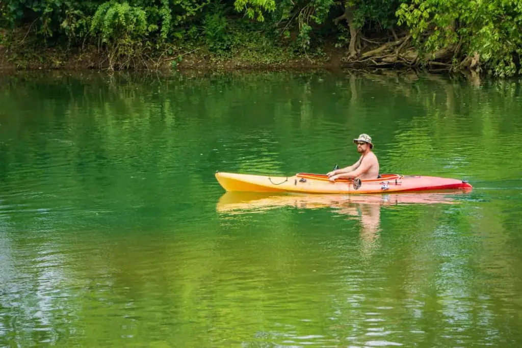 Kayak Fishing Guide - Informative tips, articles and product reviews for the kayak angler.